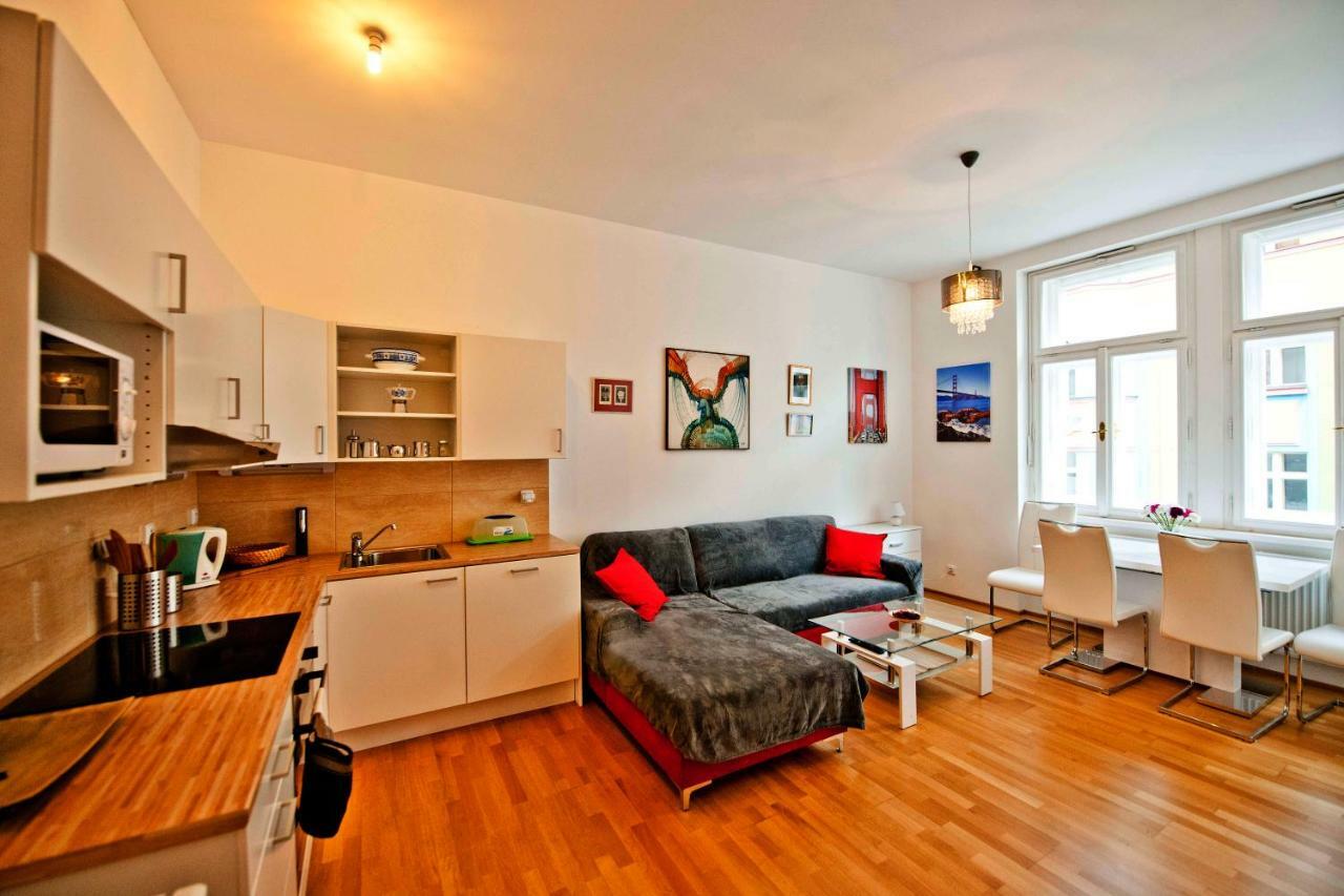 Center Of - Comfortable Home-like