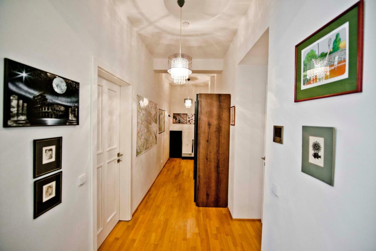 Center Of - Comfortable Home-like Prague